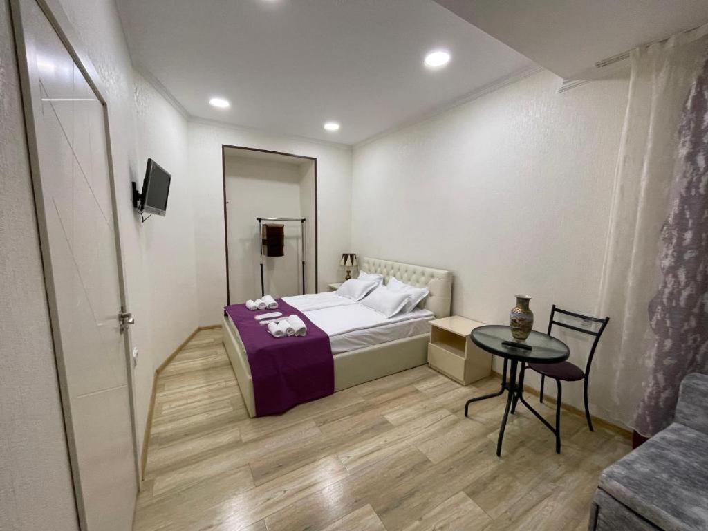 Aa Hotel Тбилиси Экстерьер фото
